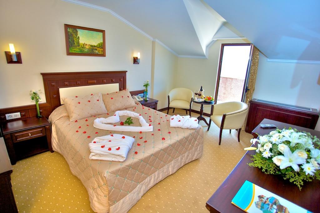 Anzer Beach Hotel Kumburgaz Rum bild